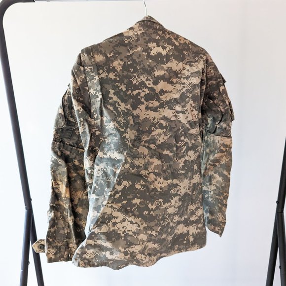 Authentic Military Fatigue Jacket - Picture 2 of 2